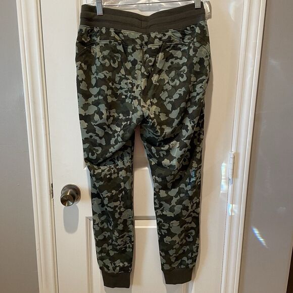 Athletic Works Womens Camo Super Soft Jogger Pants Pockets Size Small 4/6 NEW - Picture 9 of 9